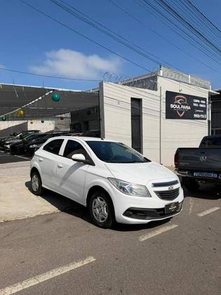 CHEVROLET ONIX 1.0 MPFI LT 8V FLEX 4P MANUAL